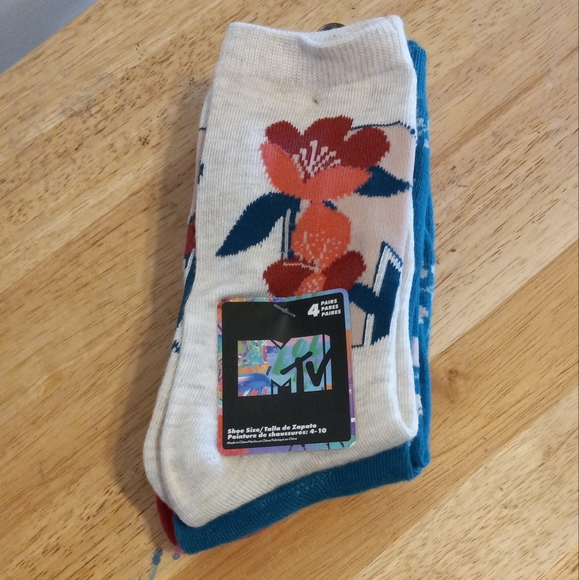 MTV Novelty Socks Brand New - Picture 1 of 2